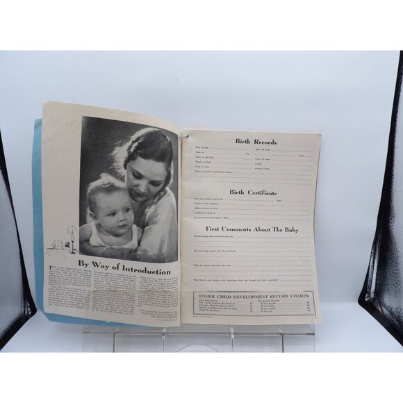 Parents' Magazine Baby Care Manual With Record Charts For Your Child's First Yea - Picture 4 of 8